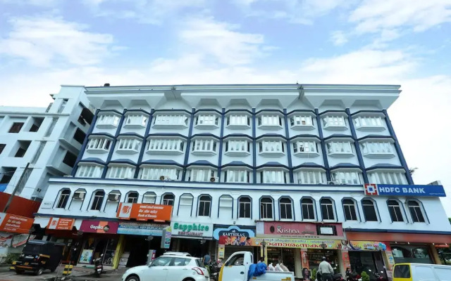 OYO 14328 Hotel Rv Tower