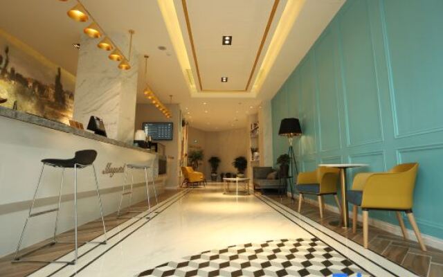 Magnotel Jining Canal City Shop