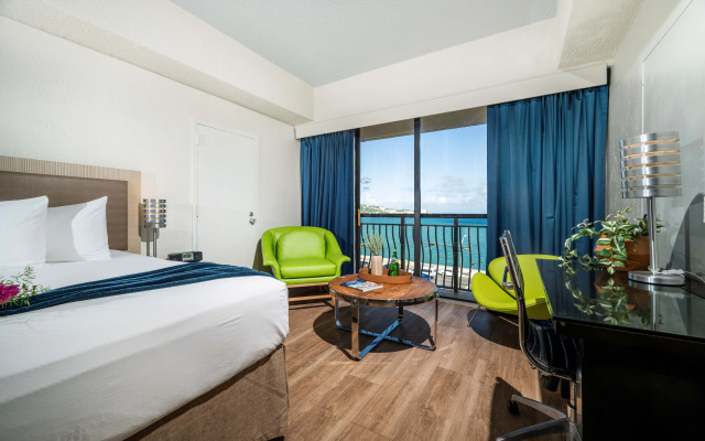 Windward Passage Hotel
