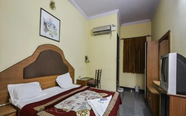 Hotel Nav Bharat Residency