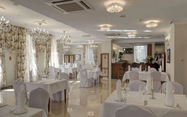 Hotel Willa Hueta