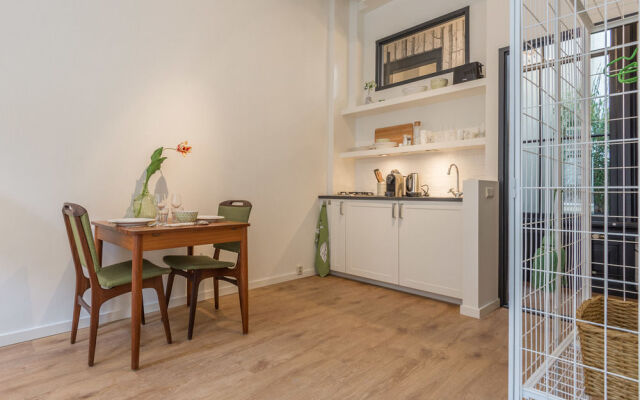 Canal West Area Apartments