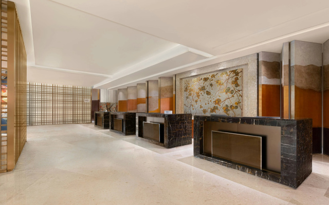 Sheraton Grand Beijing Dongcheng Hotel – Guest Rooms – Beijing