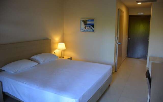 Hotel Porto Plaza Beach Resort