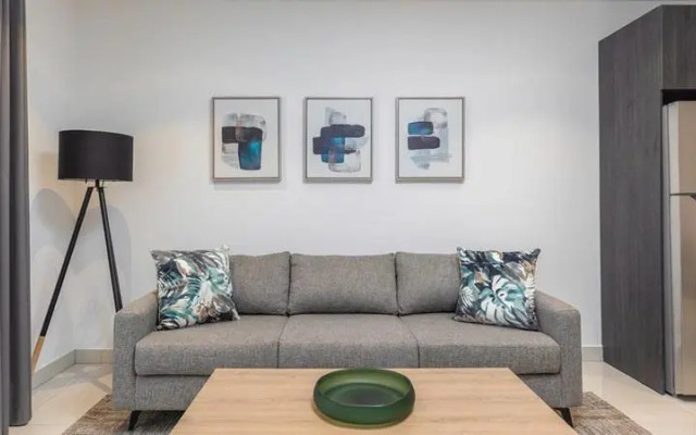 Luxurious loft space Available