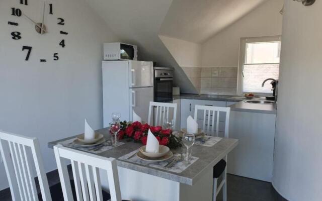 Apartments Ivano - 20 m from Sea