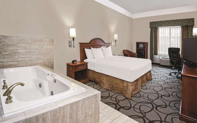 La Quinta Inn & Suites by Wyndham Stephenville