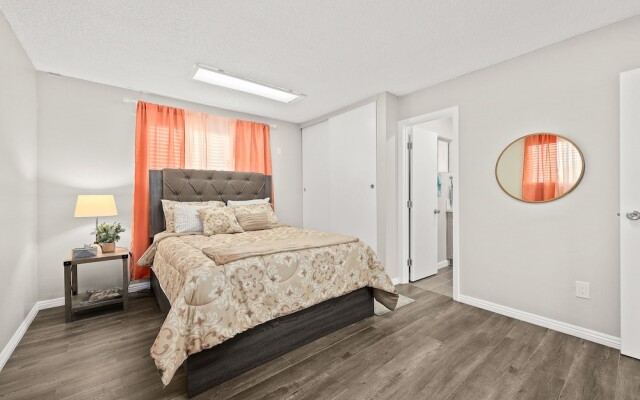 Stylish & Charming 15min to Downtown LA