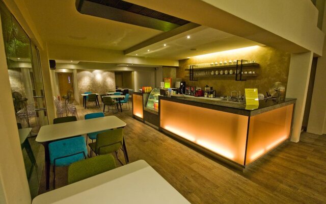 Riverside Boutique Guesthouse