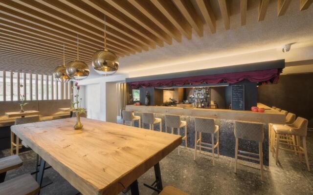 Hotel Lech Da Sompunt