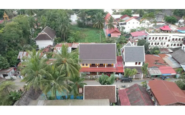 Singharat Place Hotel