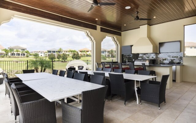 12BR Reunion Pool Home 521 by OVRH