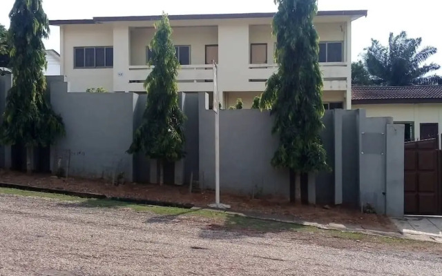 Green Glass Guest House