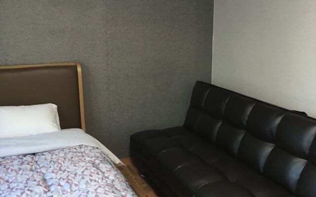 Guesthouse Ryuga - Hostel