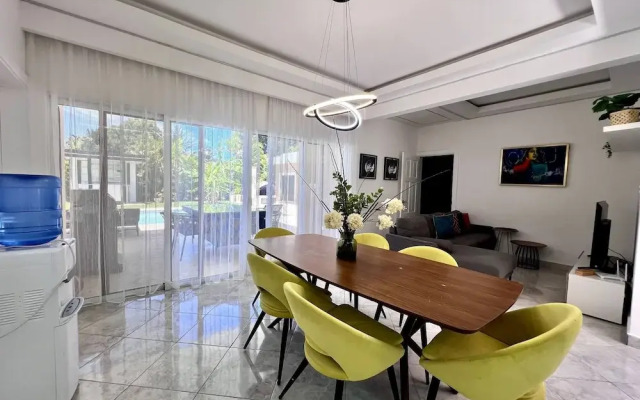 Casa Linda 756 - 5br Modern Villa In Sosua!