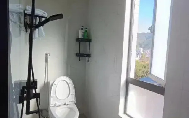 Xinfeng Yaqu Homestay