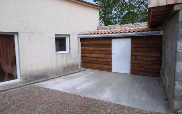 House With 3 Bedrooms in Blaye, With Enclosed Garden and Wifi