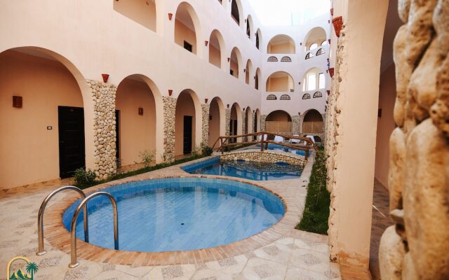 Amzran hotel