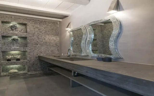 Villa Agatha With Private Pool Outdoor Jacuzzi