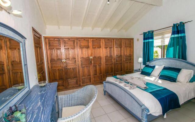 Villa Michelle - LH114 By Villas Now Ltd