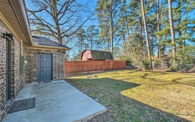 Family Home ~ 5 Mi to Downtown Little Rock!