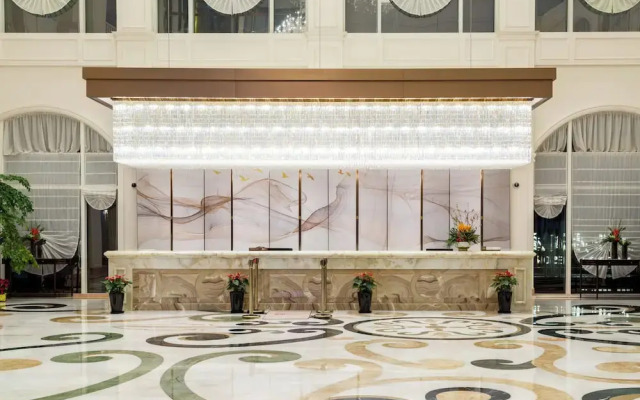 NARADA RESORT SHANGHAI  HOTEL Disney Store