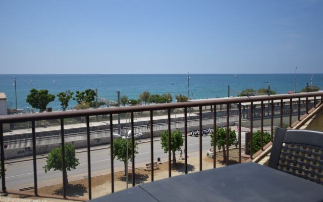 HomeHolidaysRentals Lluria - Costa Barcelona