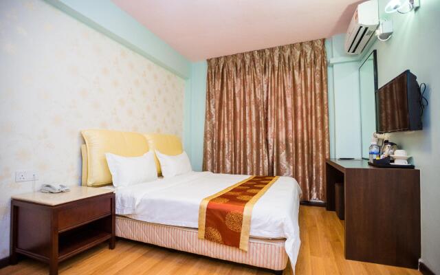 Hotel Zamburger Grand City