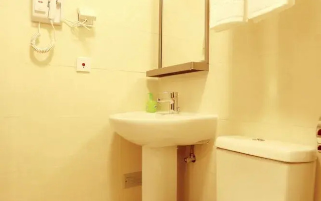 She He Apartment Nanshan Center Branch
