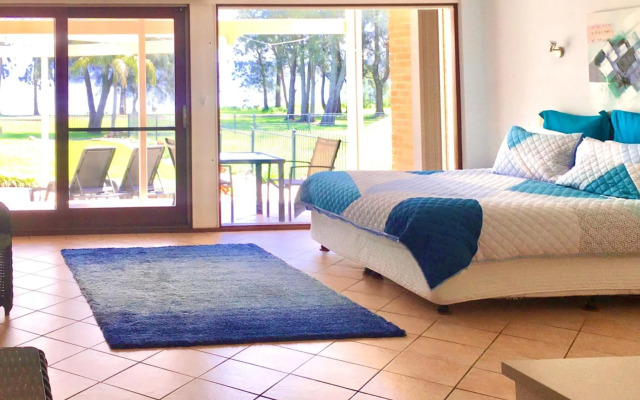 Paradise Beach Apartments