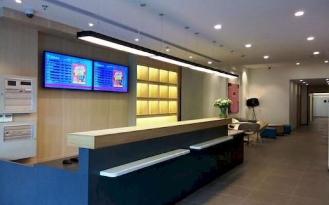 Hanting Hotel Dalian Hua'nan Square