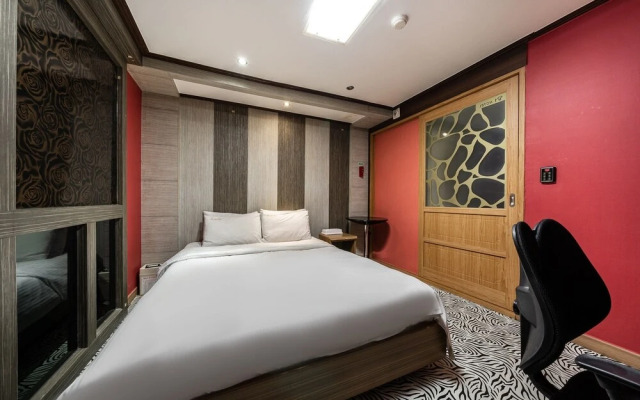 Incheon Hotel W