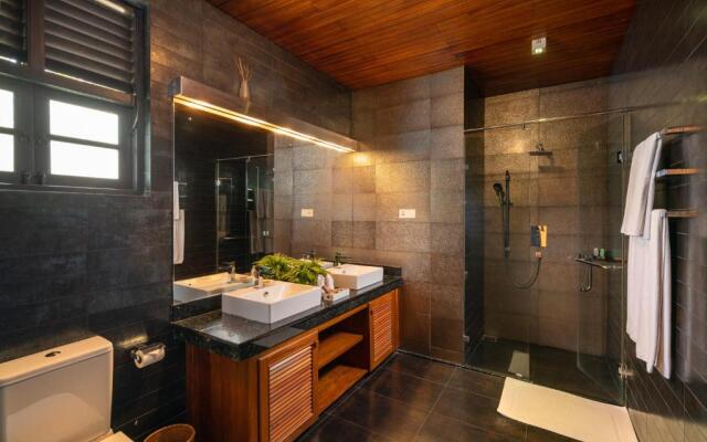 Clove Villa