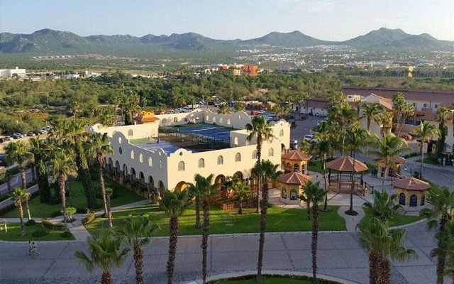 Upgraded Villa La Estancia W/view