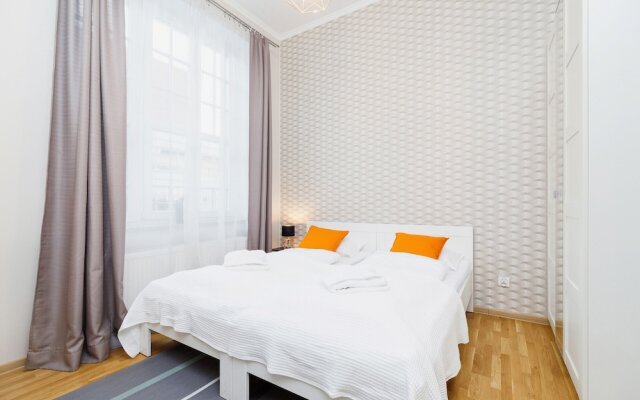 Apartments Krakow Topolowa by Renters