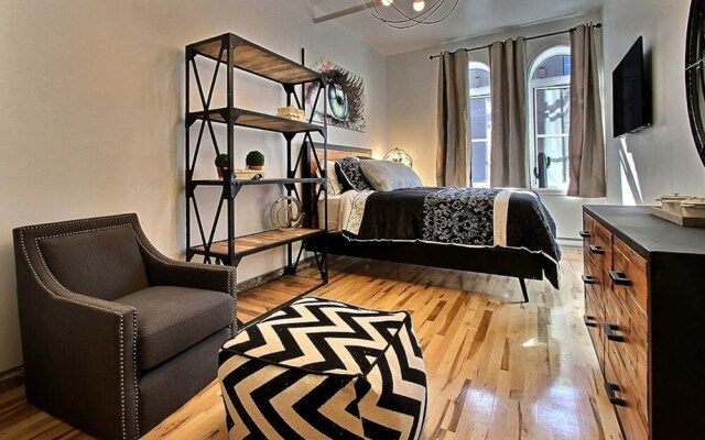Destination Stays Downtown Quebec City