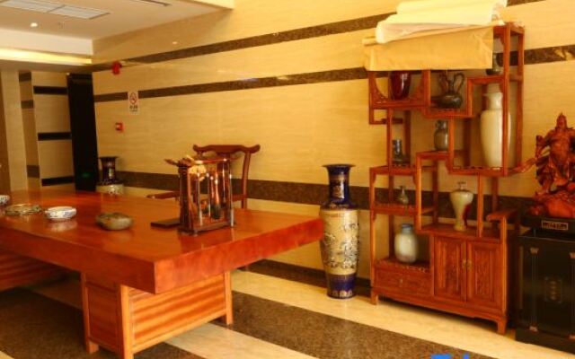 Xinzheng Shangri La Holiday Hot Spring Hotel