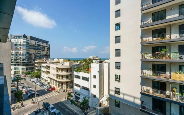 New 2BR in Kompert by Holiday-rentals