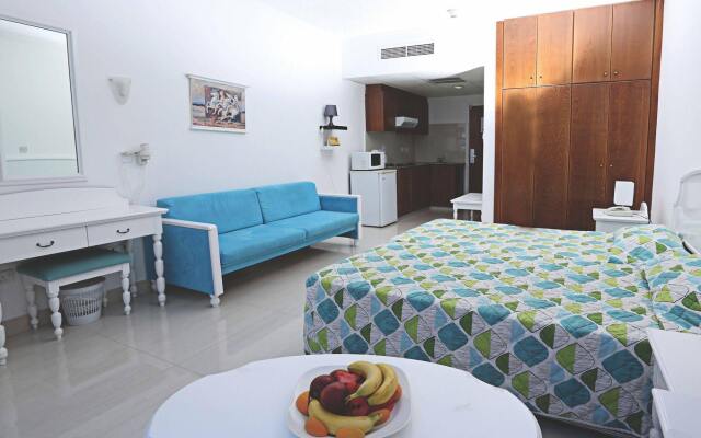 Marlita Beach Hotel Apartments