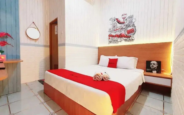 Capital O 94359 Aurora Guest House