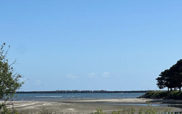 Beachside Inn