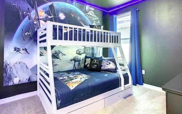 Storey Lake 6BR Private Pool Spa Waterpark/disney