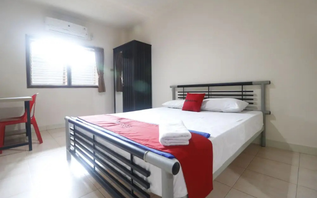 RedDoorz near Kartini Mall 2 Lampung