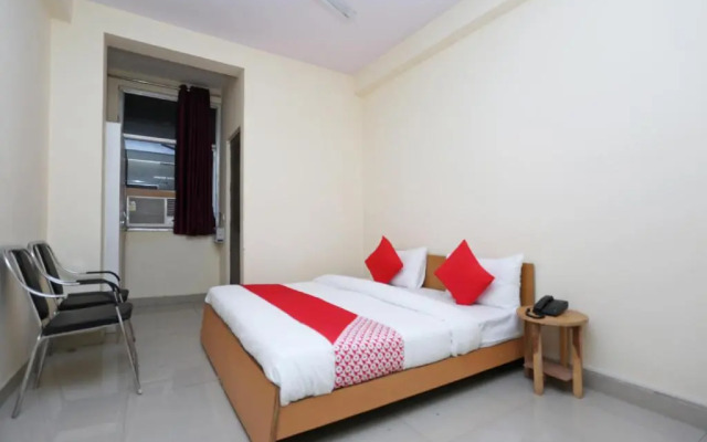 Mannat Residency By OYO Rooms