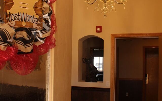 Zion's Most Wanted Hotel