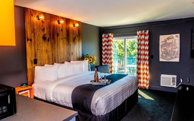 Uptown Hotel St Pete