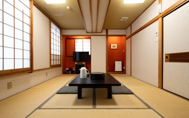 Ueno First City Hotel