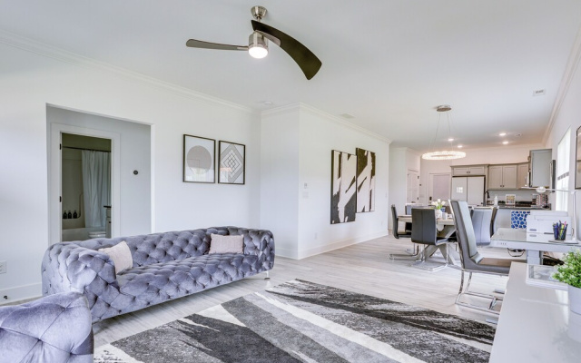 Indiana Vacation Rental Near Downtown Louisville!