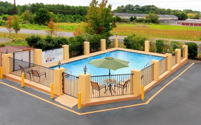 Quality Inn Adairsville - Calhoun South