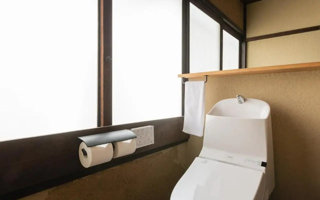 Nazuna Kyoto Gosho